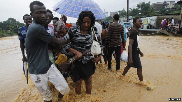 Ivory Coast stallholders turn to digital marketplace - BBC News