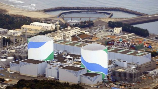 Japan governor approves Sendai reactor restart - BBC News