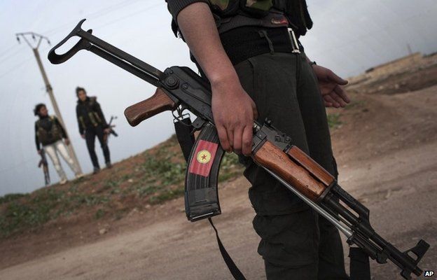 Kurdish YPG militia fighters near Qamishli, Syria (file)