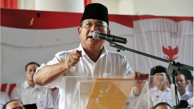 Indonesian presidential candidate Prabowo Subianto delivers his statement prior to the election count announcement in Jakarta on 22 July 2014