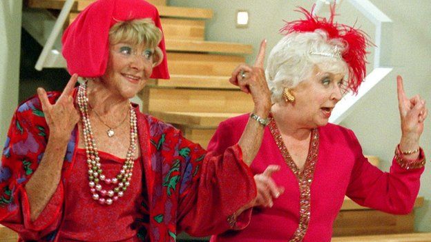 Dora Bryan as Dolly and June Whitfield as Mother in Absolutely Fabulous