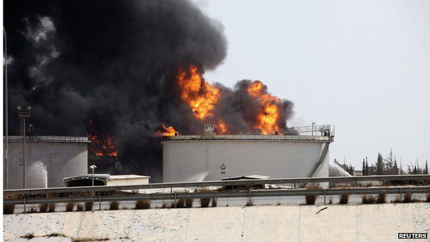 Fuel depot blaze in Tripoli