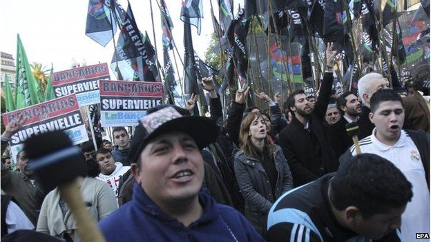 Supporters of President Cristina Fernandez de Kirchner protest against hedge funds in Buenos Aires