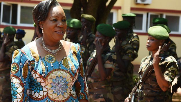 Transitional President Catherine Samba Panza arrives at parliament in Bangui, CAR - May 2014