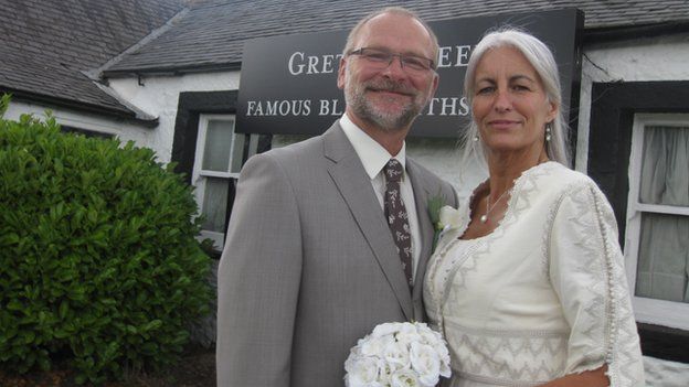 Gretna Green: The Bit Of Scotland Where English People Go To Get 