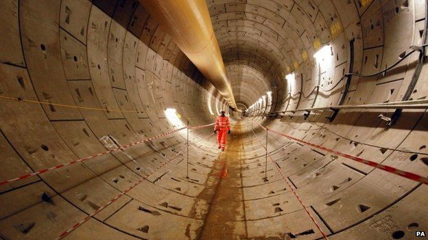 First completed section of Crossrail tunnel
