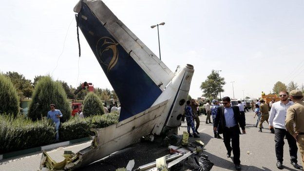 Scene of the crash in Tehran (10 August 2014)