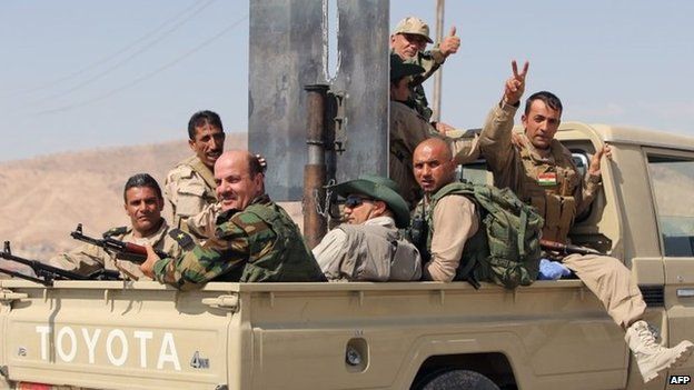 Peshmerga fighters near the Mosul Dam (17 August 2014)