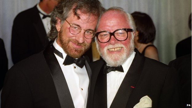 Steven Spielberg (l) and Richard Attenborough