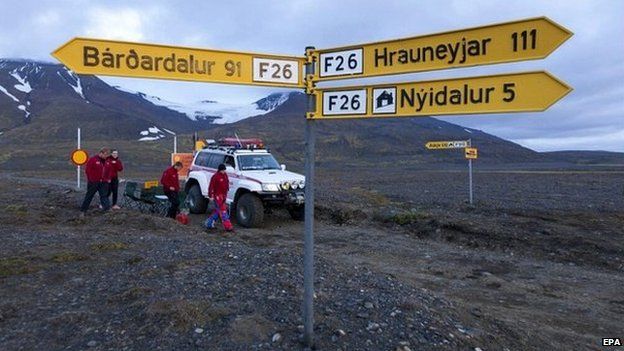 Local authorities on patrol in the area close to area hit by recent powerful earthquakes in Iceland - 24 August 2014