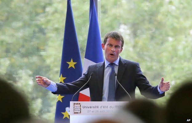 Manuel Valls addresses Medef employers' union (27 August)