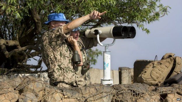 UN observers in the Israeli-occupied Golan Heights (1 September 2014)