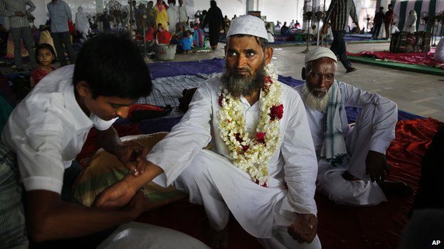 Indian muslims prepare for pilgrimage to Mecca, 3 September 2014
