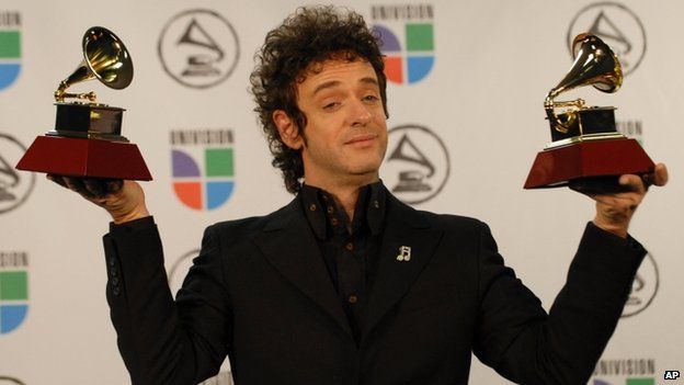 Cerati at the Latin Grammy Awards ceremony in 2006