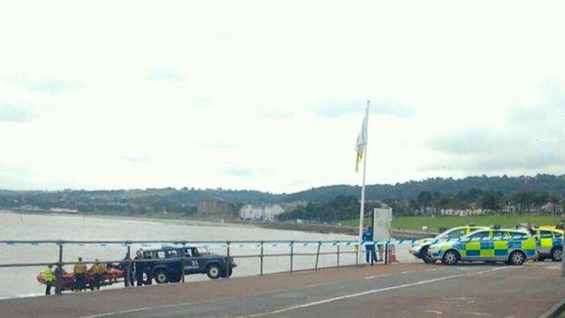 Police operation at Rhos-on-Sea