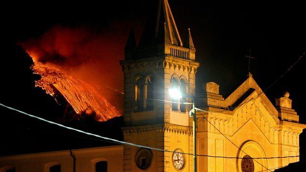 Lava threatens Italian church