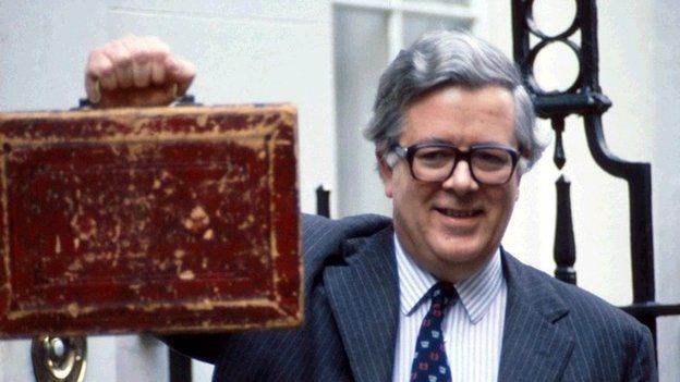 Geoffrey Howe with the budget red box
