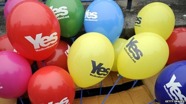 Scottish independence: Sturgeon hears the 'Yes for freedom' cry - BBC News