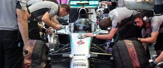 Nico Rosberg in Mercedes garage