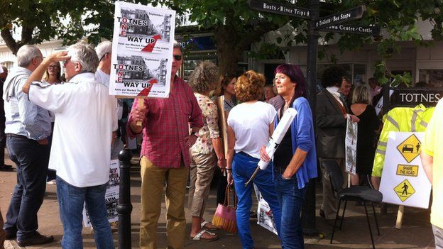 Protesters in Totnes