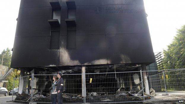 Burned-out tax office in Morlaix. 20 Sept 2014