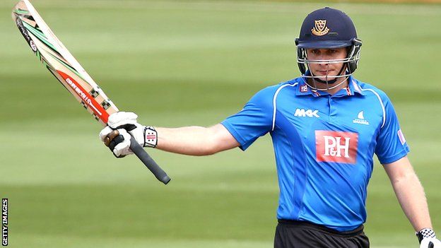Sussex all-rounder Luke Wright