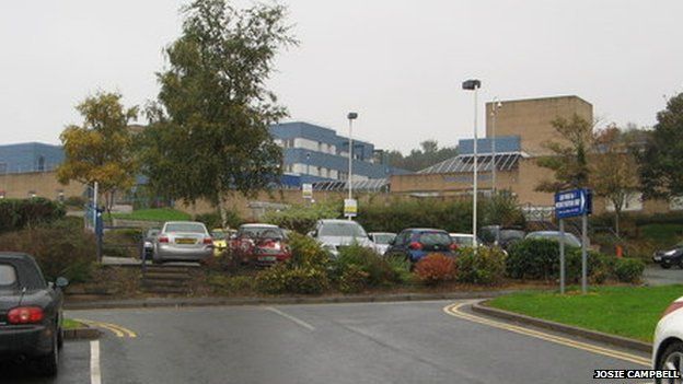 Perth Royal Infirmary elderly care improvement needed - BBC News
