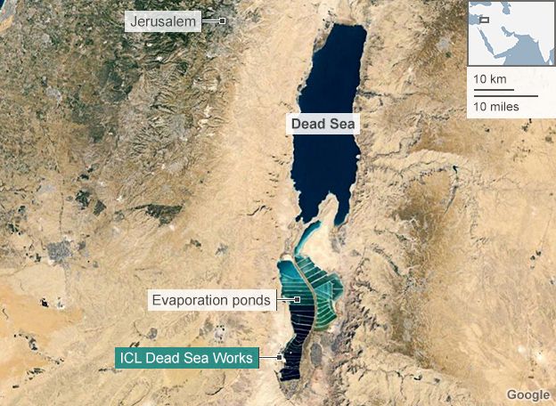 Satellite image of the Dead Sea and evaporation ponds