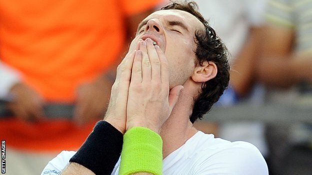 Andy Murray wins the Shenzhen Open in China
