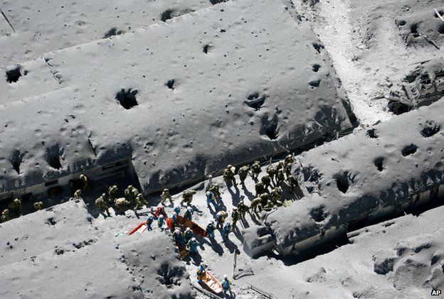 Searchers on Mount Ontake (29 Sept)