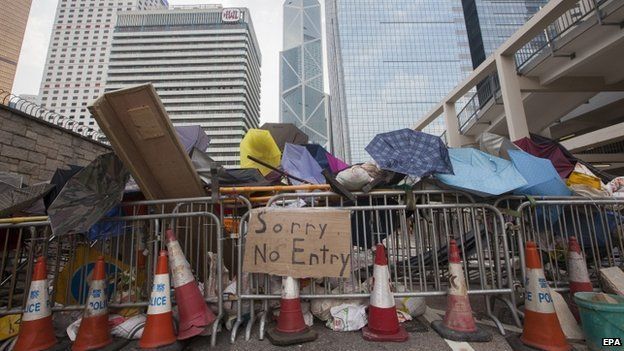 Hong Kong sees third day of massive civil resistance pro-democracy movement Occupy Central
