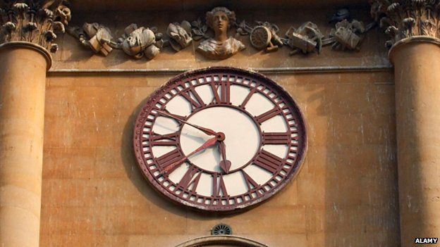 Bristol clock has two minute hands