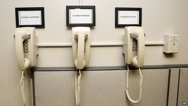 Telephones in the Oklahoma death chamber