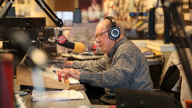 Sonny Payne in a radio studio