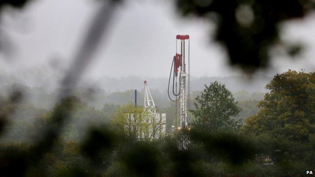 A view of the exploratory drilling rig on the Horse Hill Developments site in Horley, Surrey (Oct 2014)