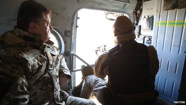 Photo of Petro Poroshenko, apparently in Donbass, 26 October