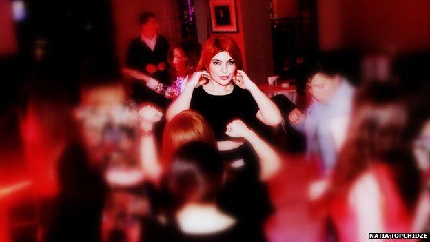 A Georgian woman at a party