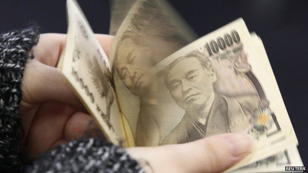 Yen notes being counted