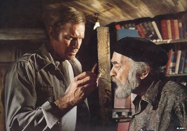 Charlton Heston and Edward G Robinson in Soylent Green