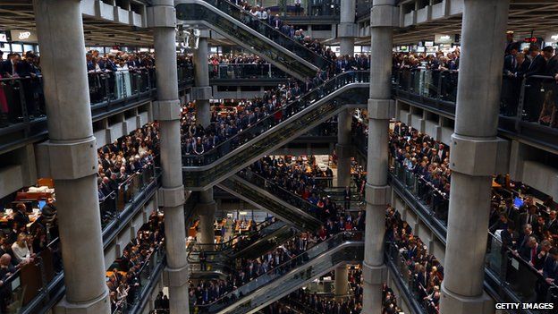 Lloyd's of London holds two-minute silence on 11 November 2014