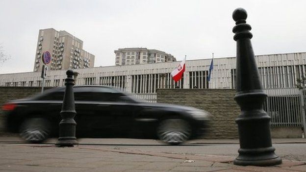 Polish embassy in Moscow (17 Nov)