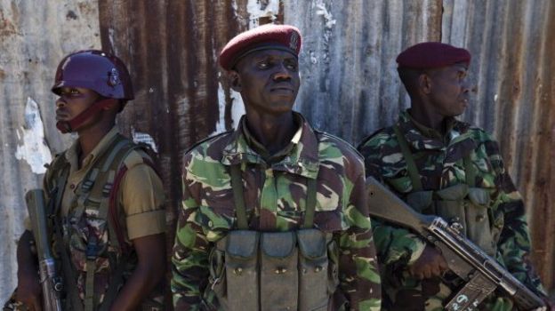 Kenyan city of Mombasa hit by killings after mosque raids - BBC News