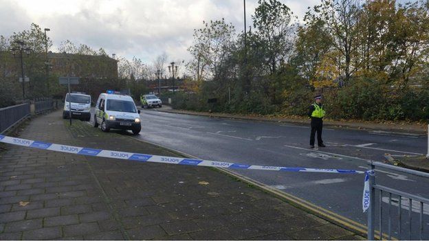 Man found dead in York's River Foss named as Leslie Bell - BBC News