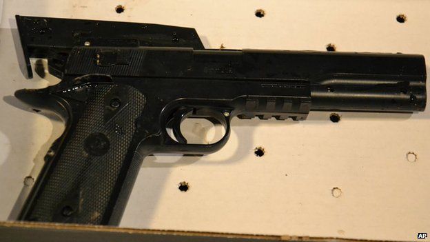 The BB gun taken from the 12-year old shot by Cleveland police (23 November 2014)