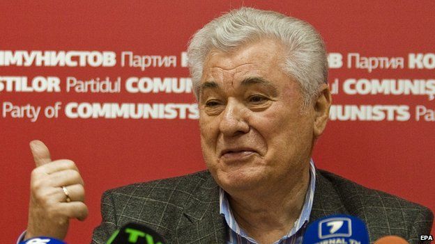 Moldovan Communist Party leader Vladimir Voronin speaks at a news conference in October 2014.