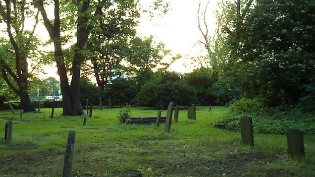 Trinity Burial Ground in Hull