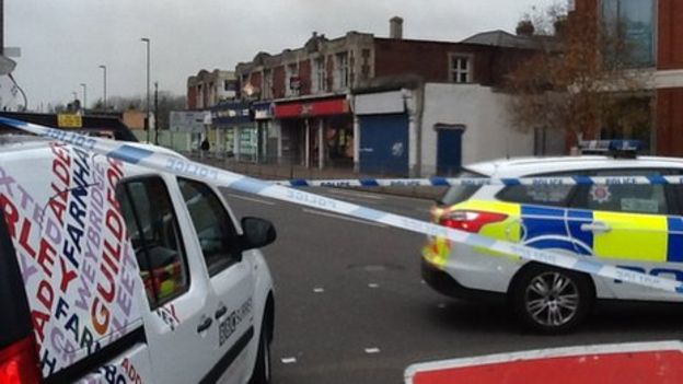 Staines Fire Roads Open After Industrial Estate Blaze Bbc News