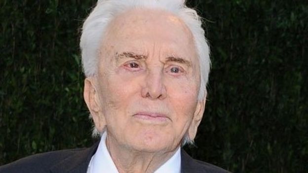 In pictures: Kirk Douglas at 100 - BBC News