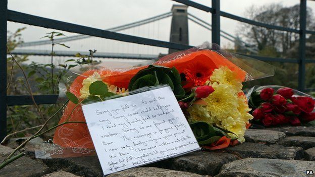 Floral tribute left near Clifton Suspension Bridge