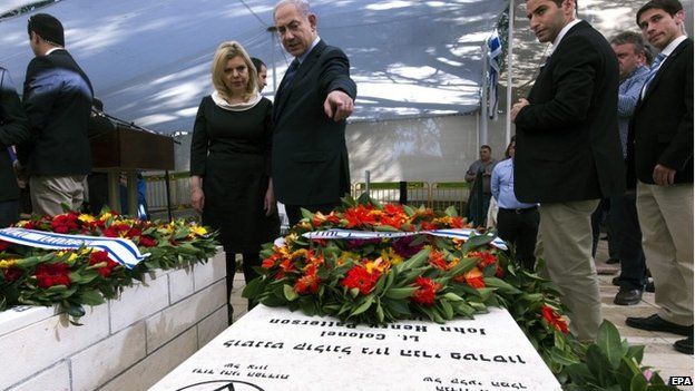 Prime Minister Netanyahu attending the service for John Henry Patterson with his wife